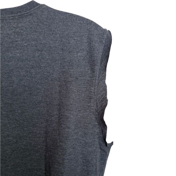 Silver Shamrock Happy Halloween Ripped Sleeved Gray Grunge T-shirt Size M - Picture 5 of 11